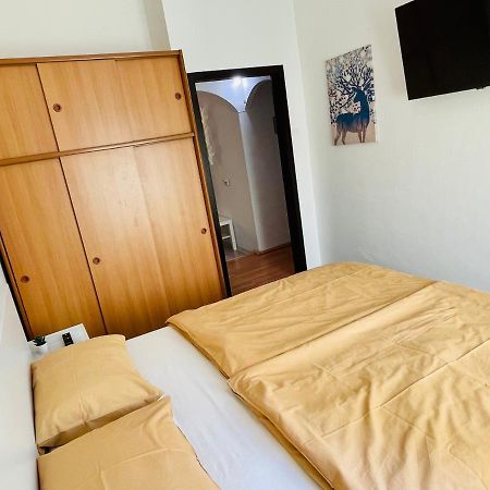 Apartman Three Queens Rijeka Exterior photo