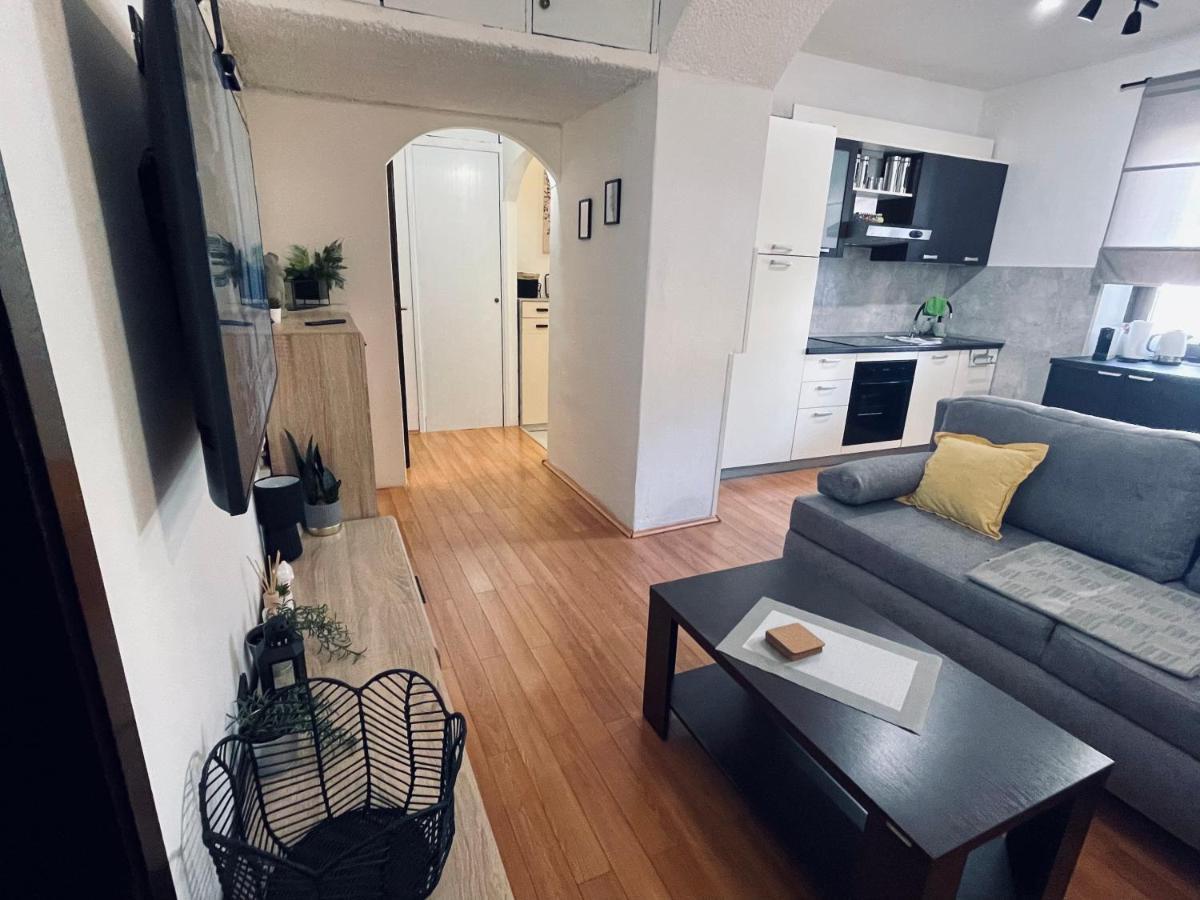 Apartman Three Queens Rijeka Exterior photo
